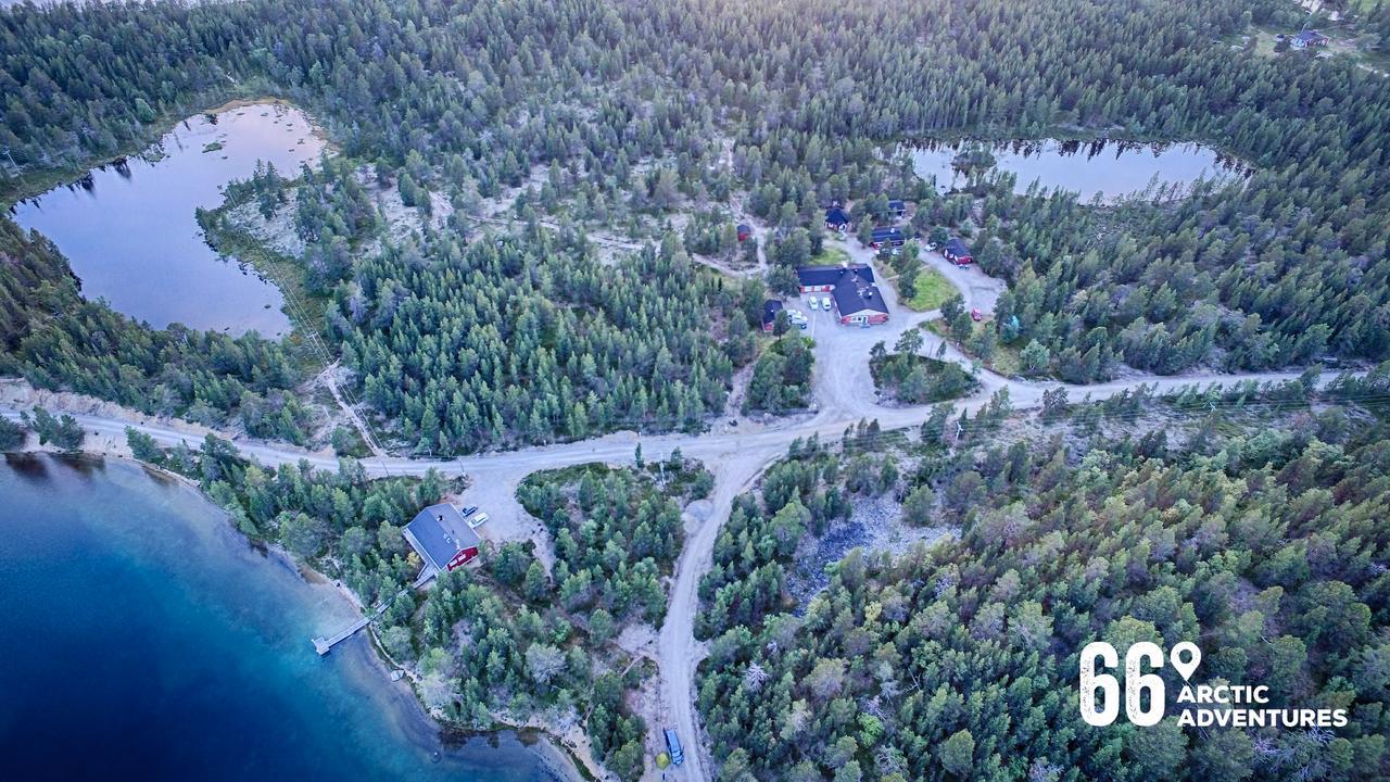 Porotila Toini Sanila Hotel Sevettijarvi Exterior photo
